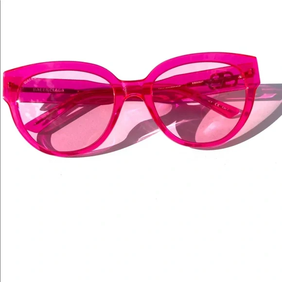 BALENCIAGA PINK SUNGLASSES. NWOT SOLD OUT EVERYWHERE! RARE! - Picture 2 of 9